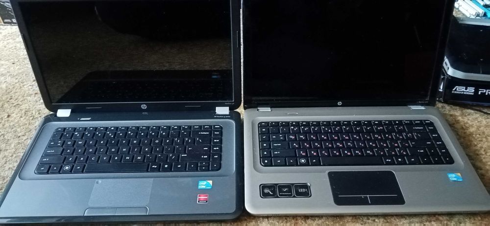 Продавам Лап топ 2 бр  HP,,