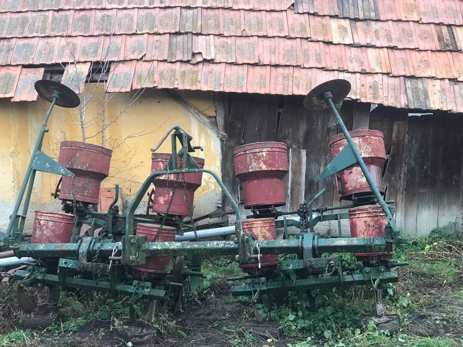 Vând tractor Massey Ferguson 65 CP