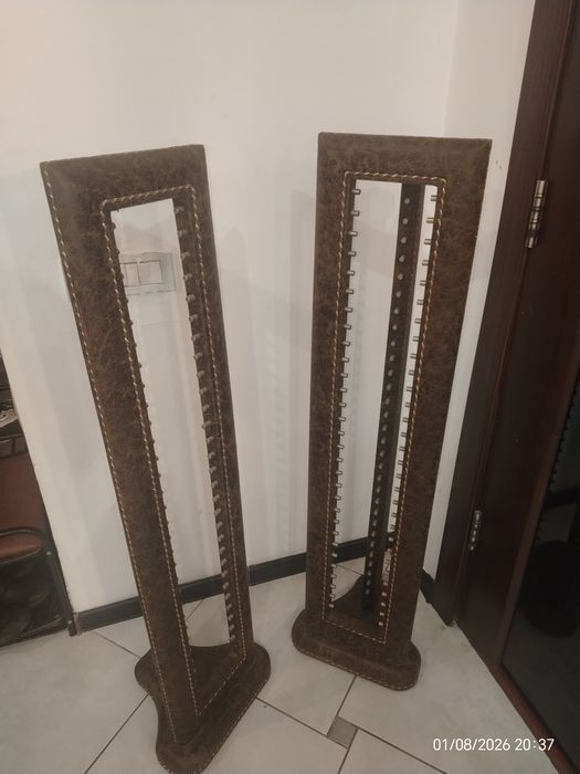 Кожаные напольные стойки для дисков (дизайнерский декор), 2 шт