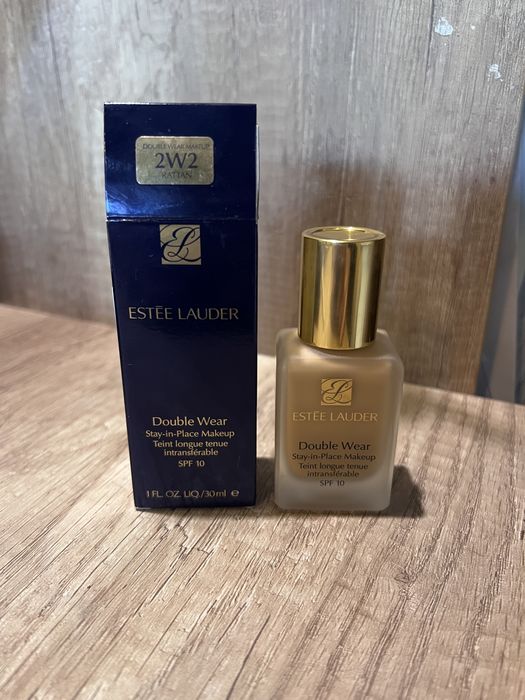 Estee Lauder Тональное средство