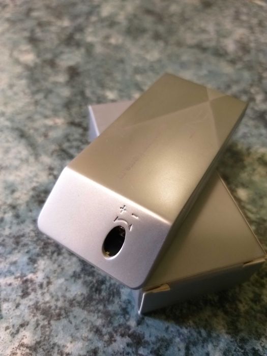 Bricheta metalica antivant Kent Youniverse ed. limitata lux(noua-cutie