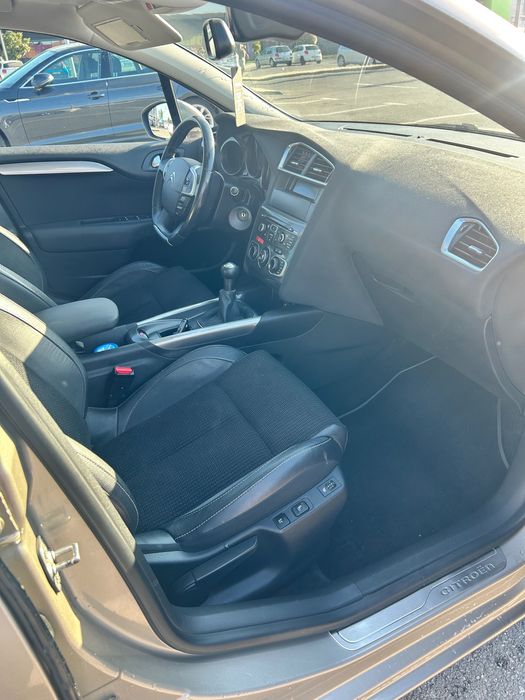 Citroen C4 Exclusive /1.6 benzina