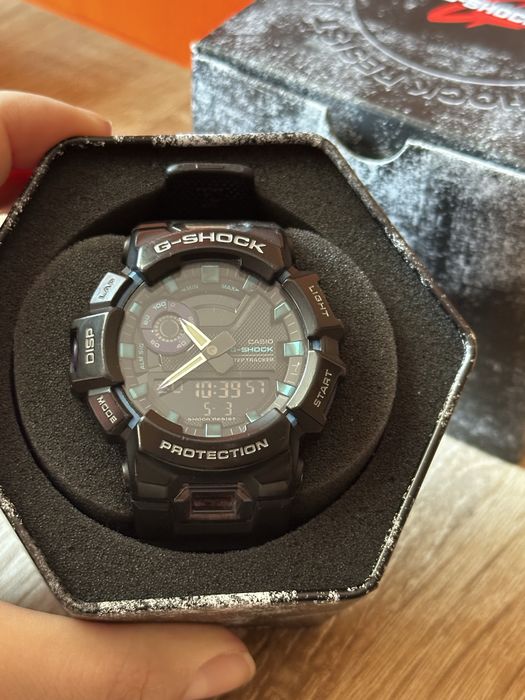Часовник G-Shock GBA-900 bt с кутия