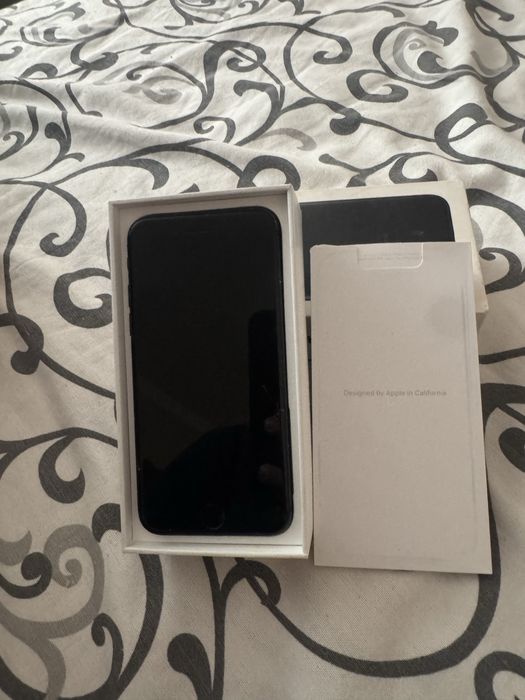 Продаётся iPhone 7