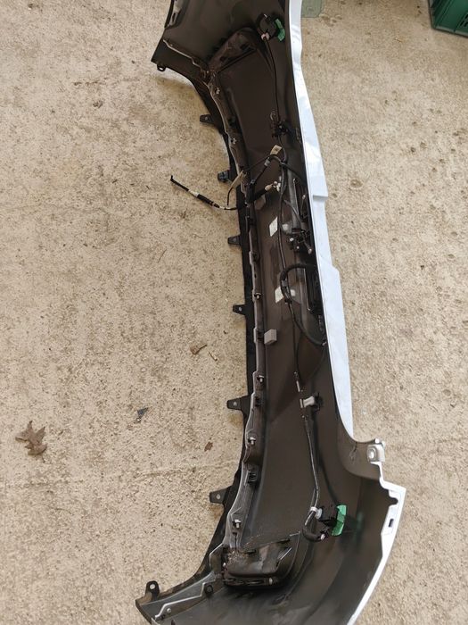 Задна броня Lexus LBX 2025/Лексус ЛБХ с дупки за парктроници