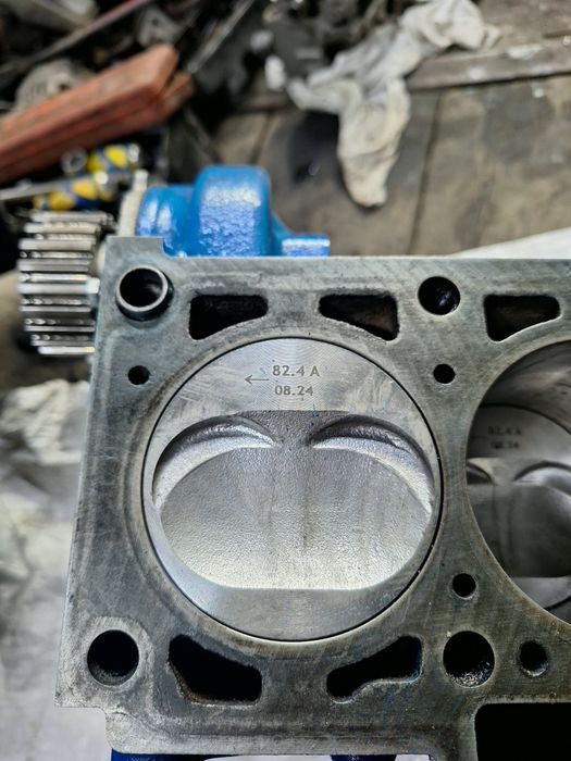 Блок в сборе, мотор,двигатель,