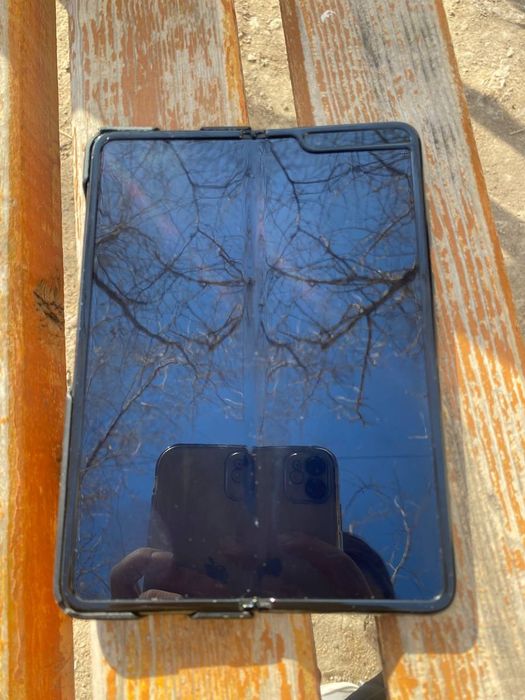 Samsung galaxy fold 5G