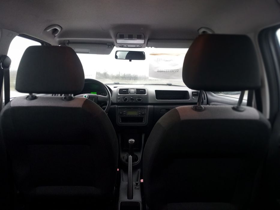 Skoda fabia 1.2 benzină (2950 euro)