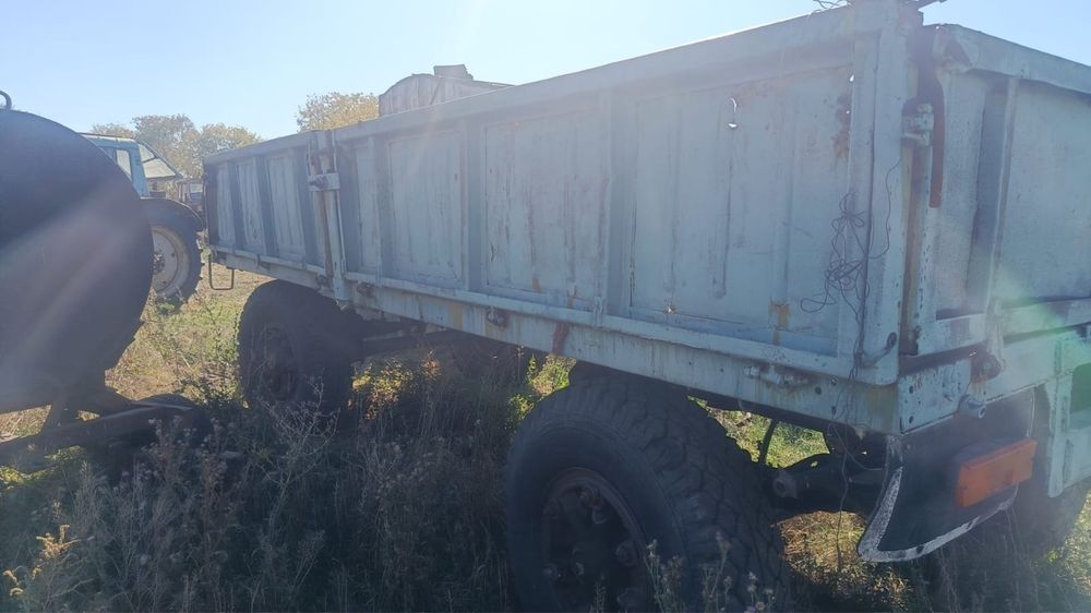 Продам прицеп маз
