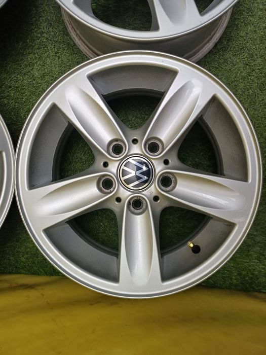 Диски R16 5x120 на Volkswagen T5 T6.