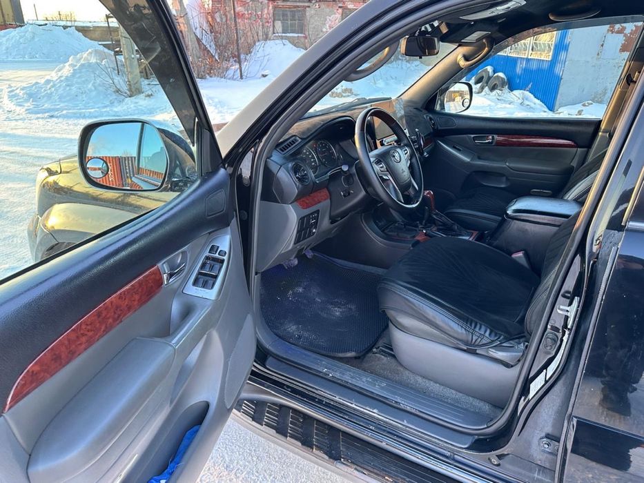 Продам Тойота Прадо 120