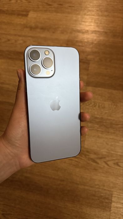 Продам Iphone 13 pro max 256