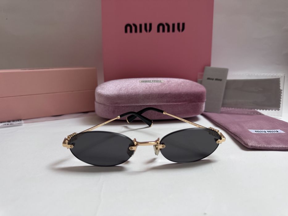 Ochelari de soare Miu Miu Oval-Rimless SMUA54 51-20 140, Noi