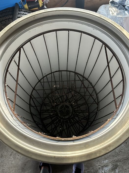 Витрина RedBul  заредена