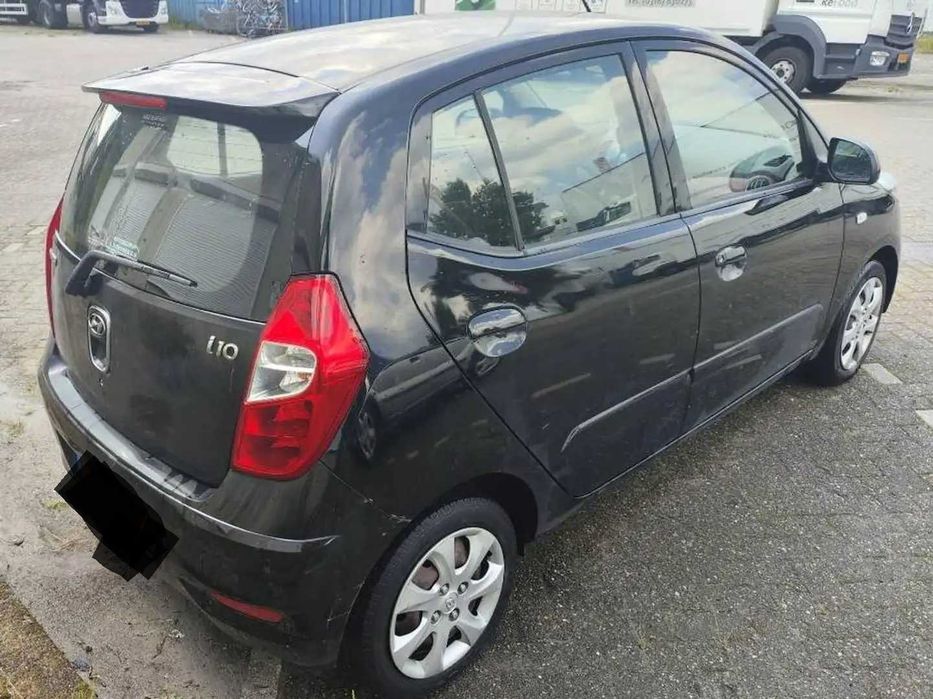 На Части Hyundai i10 1.1 benzin 69к.с. 2012г. Facelift