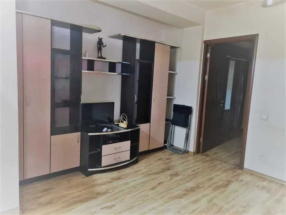 Se vinde apartament 2 camere, loc de parcare inclus, 7 min de metrou