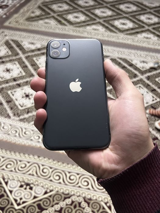 Айфон 11 black.