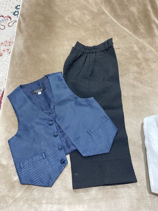 Рубашки юбки…………..