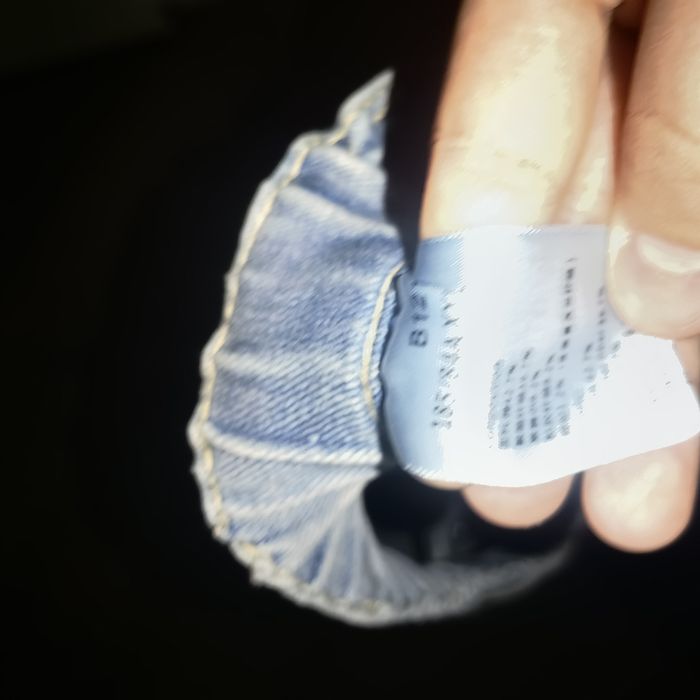 Джинсы широкие!!!