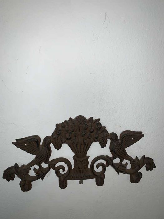 Cuier din fier forjat