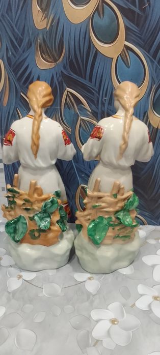 Фигурки из фарфора