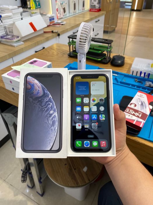 Iphone XR  (64g)