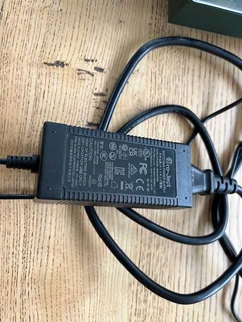 Грамофон Pro-Ject DEBUT CARBON EVO с подобрения