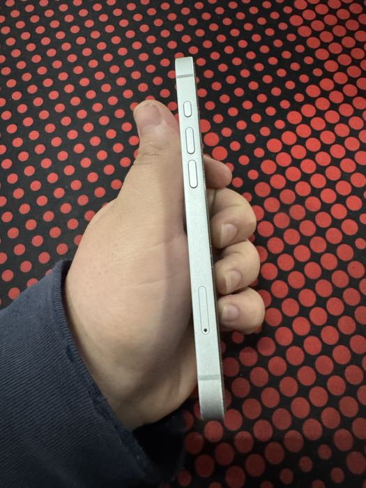 Iphone 16e 128 tali 100% yomkost da