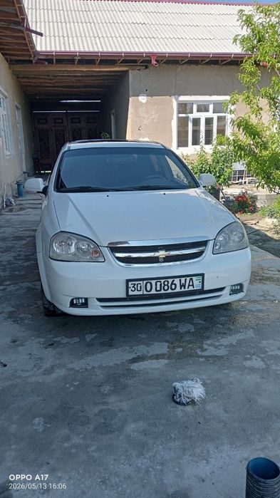 Ласетти 1.8 автомат люкли сотилади