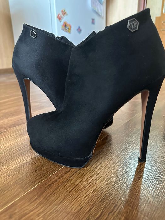 Ботильоны на каблуке