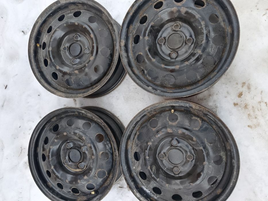 Продам комплект дисков р 15 Хундай Киа