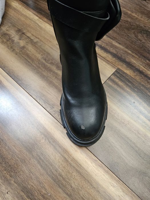 Черни маркови кубинки