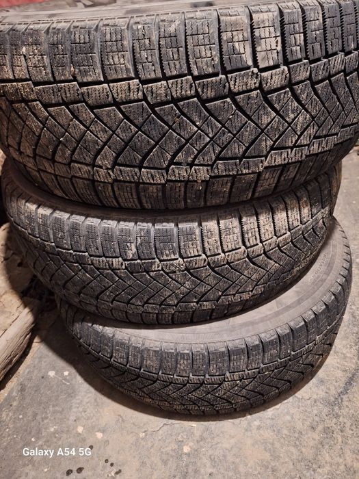 Продаю резину всесизоная