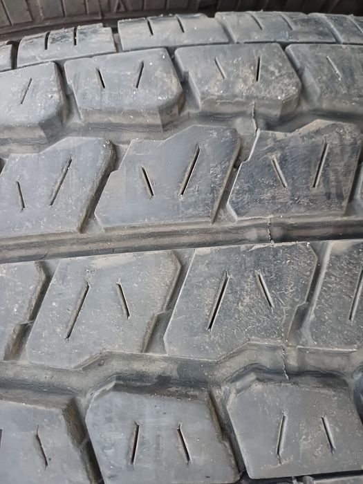 Гуми 195/75/16С  Сумитомо