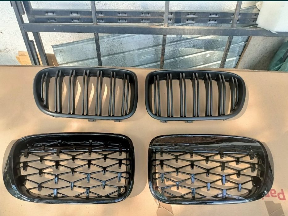 Bara/Grile Fata BMW X3 F25 /X4 F26 an 2016/2017/2018
