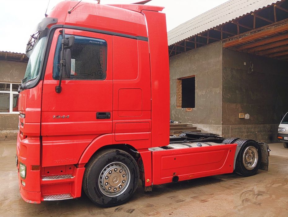 Mercedes actros 2003