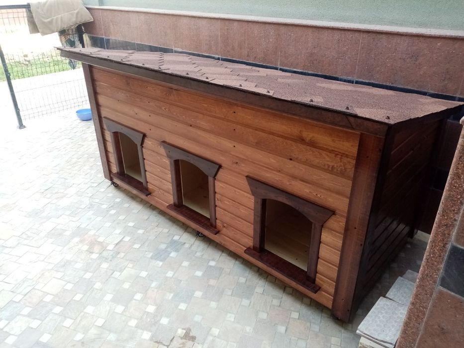 Будка для трёх собак. Премиум класс.