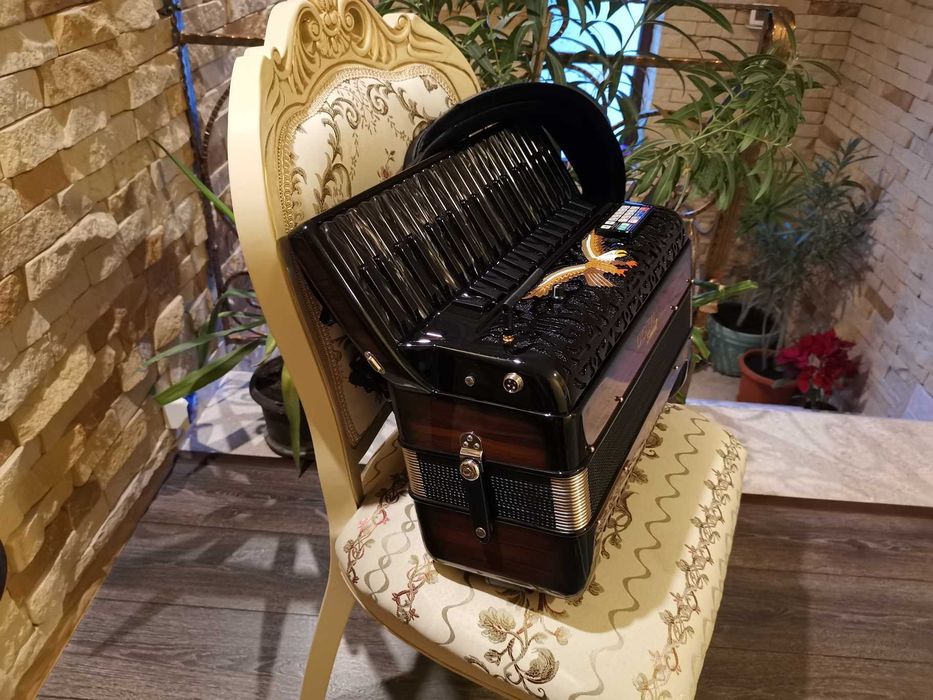Acordeon Digital Brown Personalizat Impecabil Mecanica Basi
