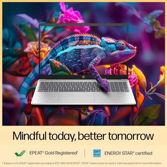 HP 15 FHD  AMD Ryzen 7 5825U, 8GB DDR4, 512GB SSD