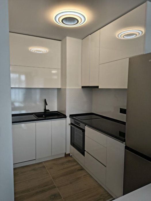 Дава се под наем Двустаен апартамент в София, Зона Б-5 - 61 кв.м за 750 € - Снимка #3