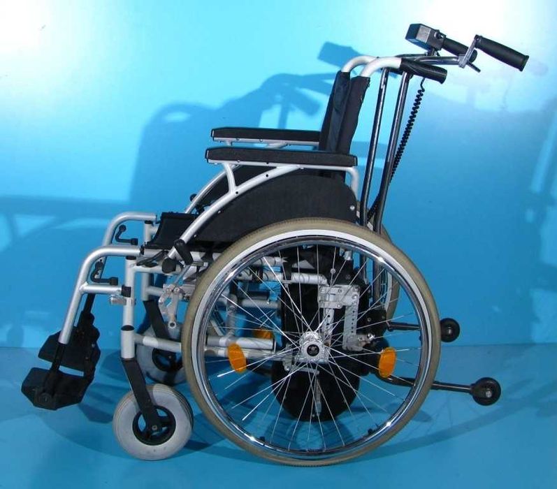 Carucior electric pliabil manevrabil insotitor Alber/ Breezy