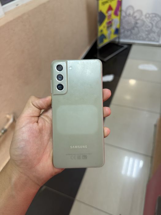 Samsung S21FE