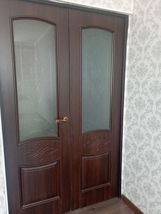 Продается дверь.