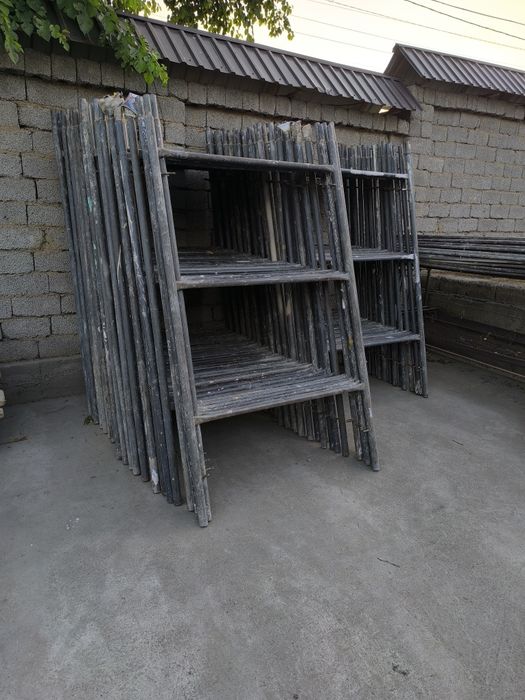 Lesa arenda hovoza arenda