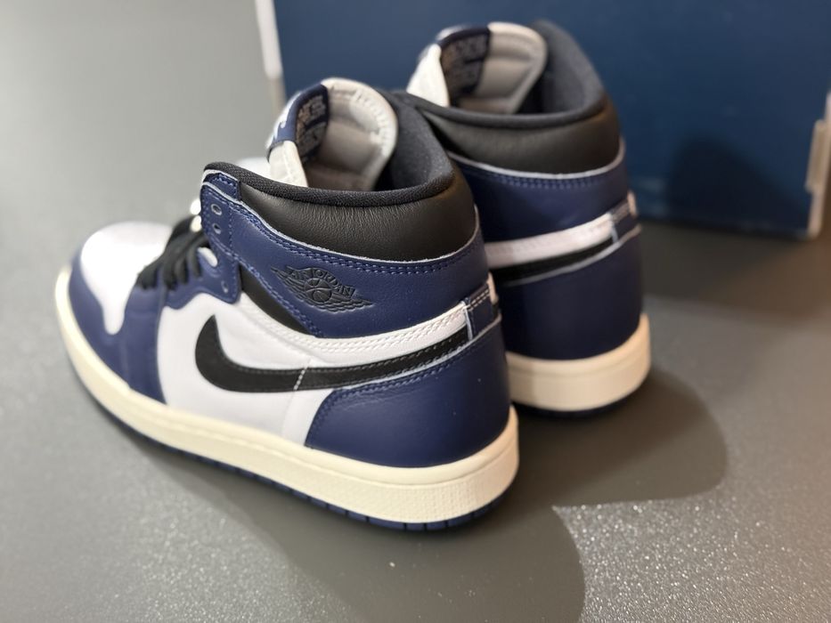 adidasi originali Nike Air Jordan 1 Retro , noi , Marime 38