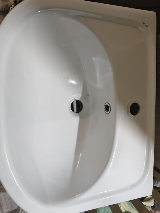 Тумба с раковиной зеркалам