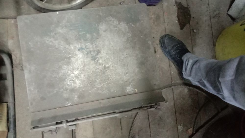 Весы на 100кг продам