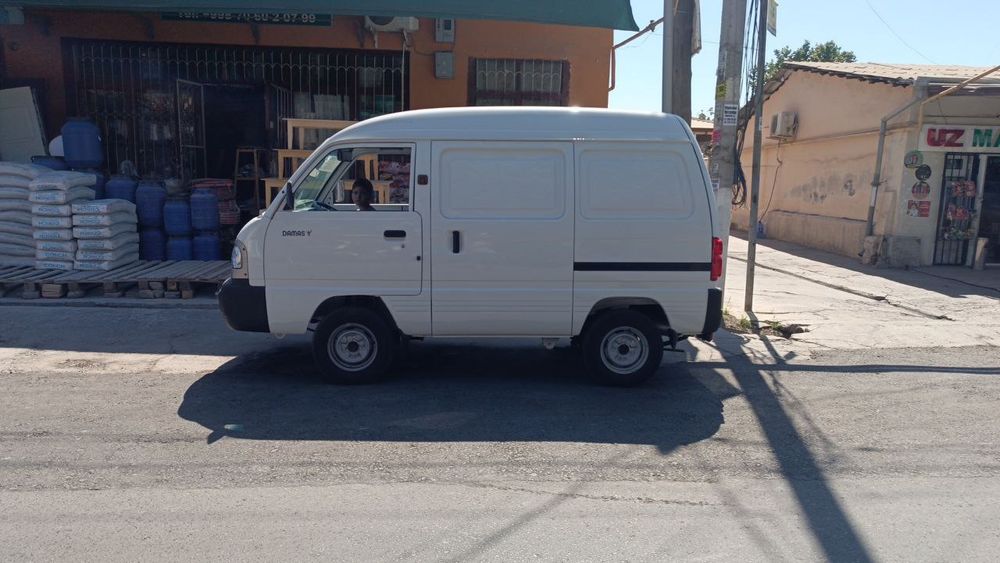 Damas van sotiladi 2025yil