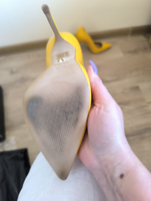 Обувки на ток естествена кожа Kazaar, р-р 37 1/2