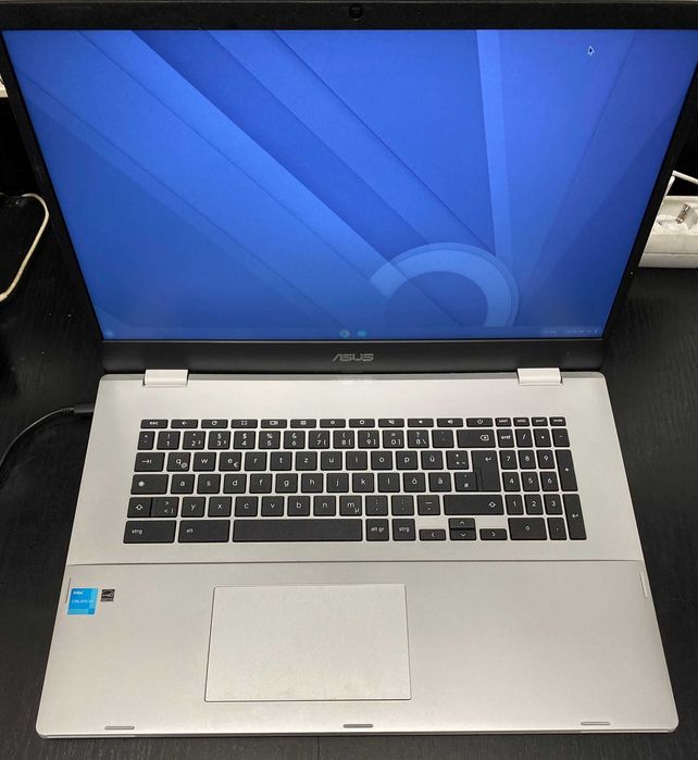 Hope Amanet P3 Laptop ASUS Chromebook cx1700ck